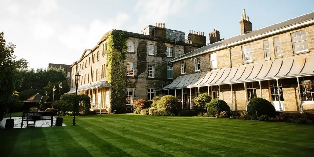 Hotel du Vin Tunbridge Wells exterior