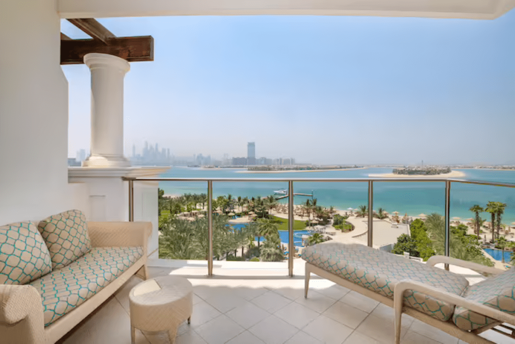 2 Captivating Nights at Waldorf Astoria Dubai Palm Jumeirah 20 Waldorf Astoria Dubai balcony view