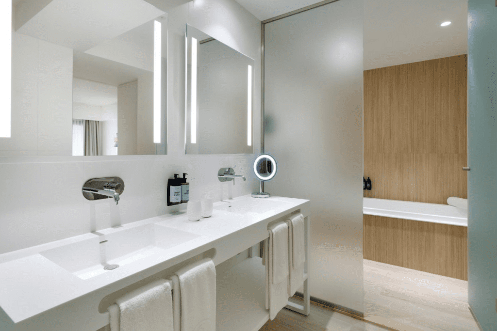 Review of the exclusive Grand Palladium Sicilia Resort & Spa 19 Delux suite at Grand Palladium Sicilia Resort and Spa 2