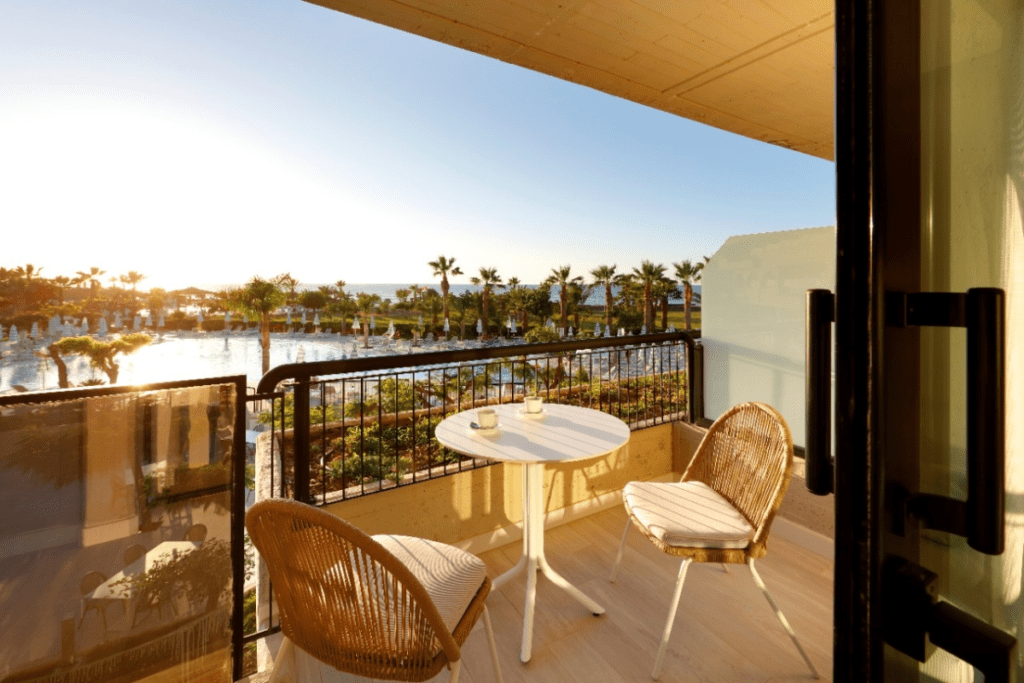 Review of the exclusive Grand Palladium Sicilia Resort & Spa 21 Delux suite at Grand Palladium Sicilia Resort and Spa 3