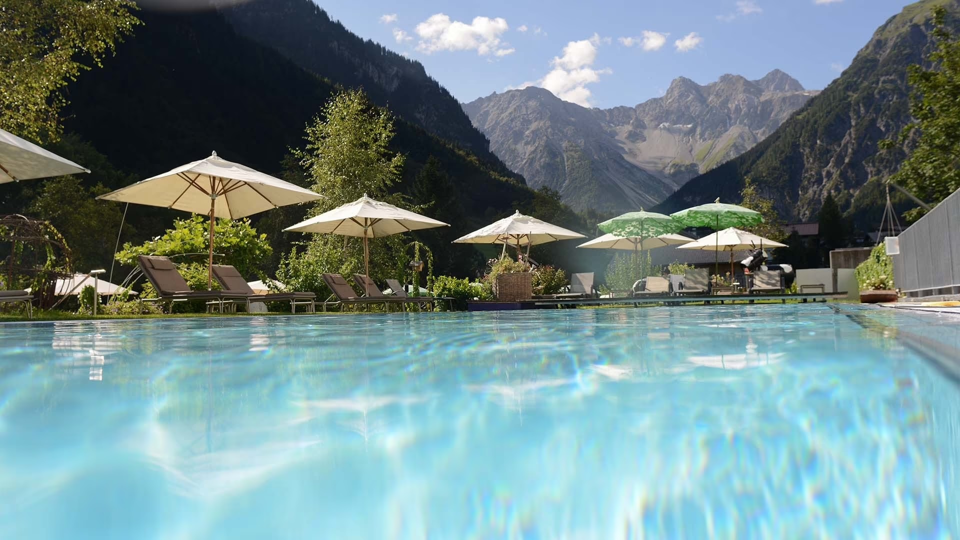 Valavier Aktivresort pool