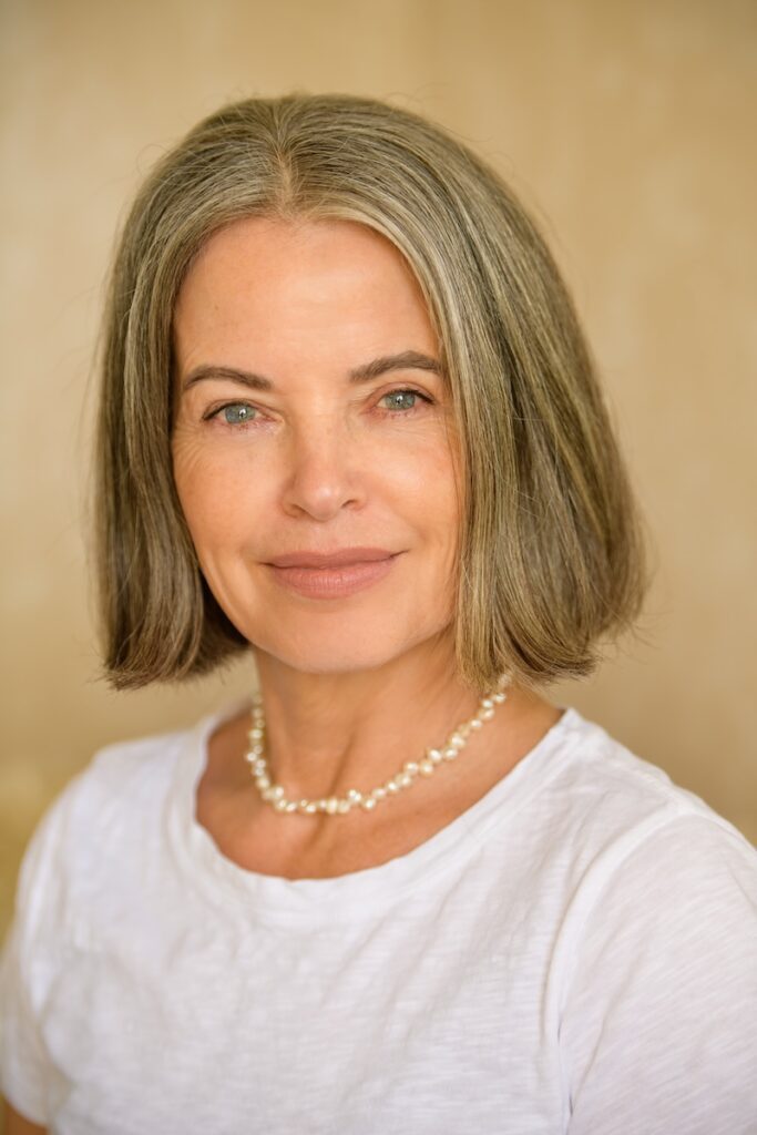 Aromatherapy Sound Healing Massage at bhuti – Nurturing Soul Health in Richmond 14 TimelessPictures.co .uk BRH Treatment Rooms 6