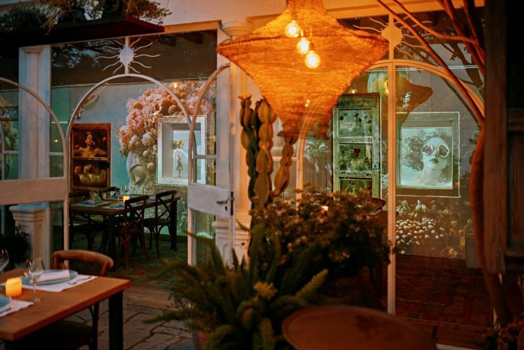 El Clodenis, La Casa 1725: Rediscovering Ibiza's Hidden Gem 13 El Clodenis Interior 2