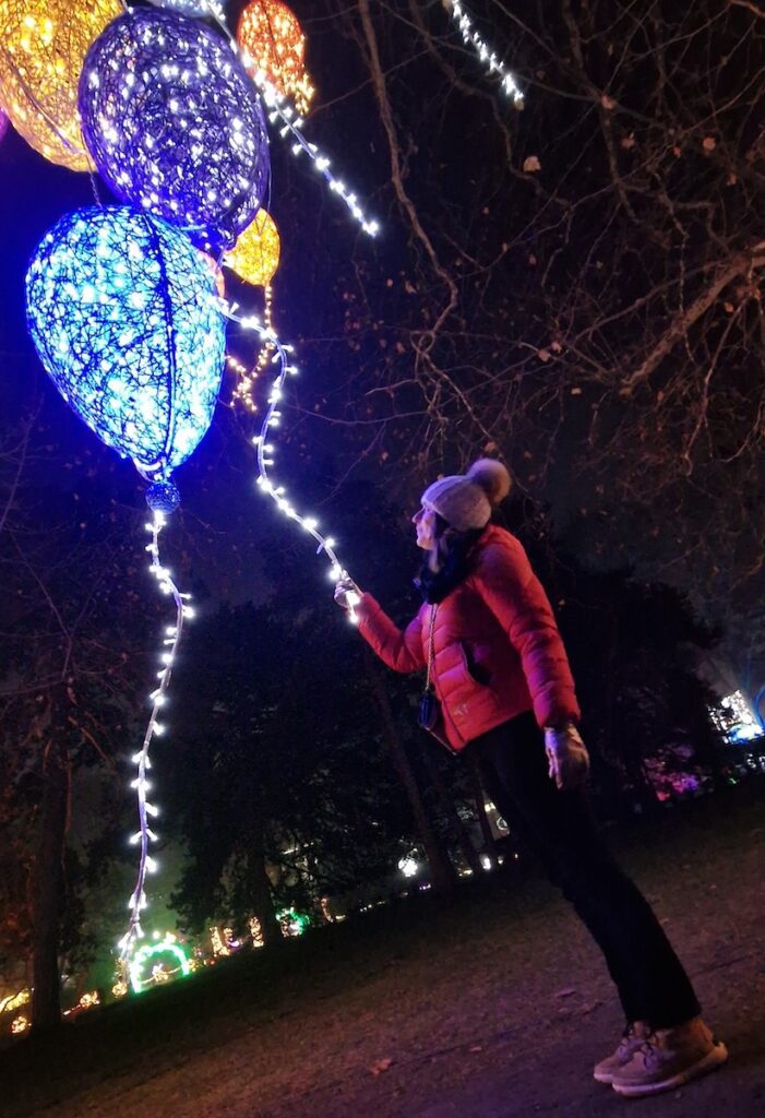 Innsbruck, the city of Christmas with access to 13 outstanding ski resorts 14 Charlotte Lumagica