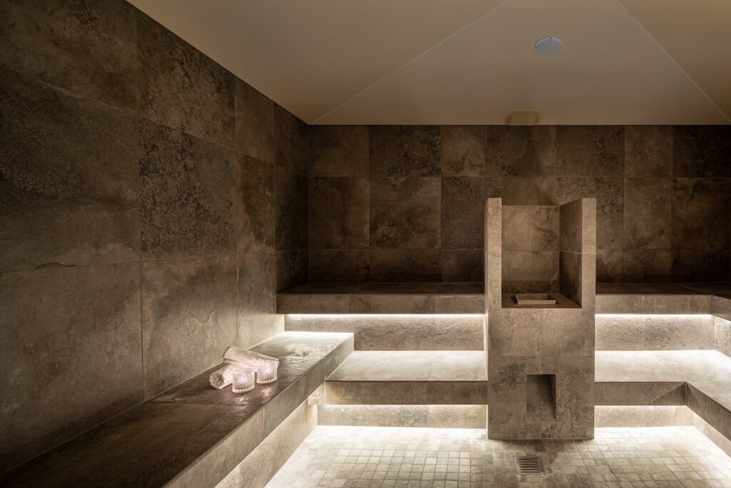 Alpine Elegance at Lenkerhof Gourmet Spa Resort 23 Dampf I