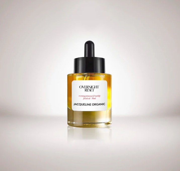 The Most Wonderful Time for Gifting: 10 Luxe Christmas Gifts 17 jacquelineorganic oil