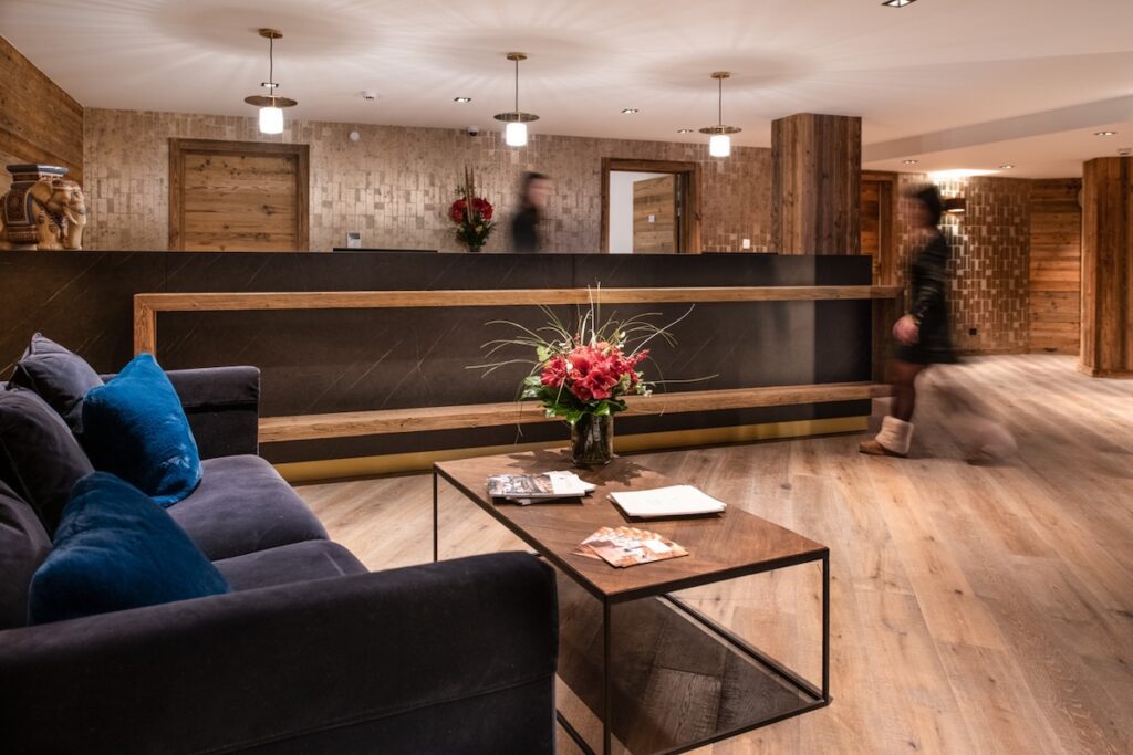 A Wonderous Stay at Manali Lodge, Courchevel Moriond 11 manali lodge reception