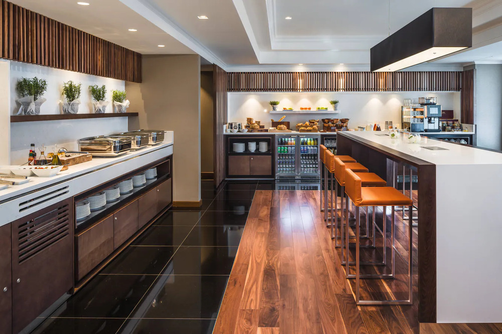 buhro lounge 0179 hor clsc