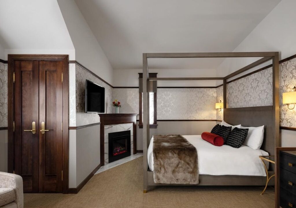 Bessborough King at Abigails Hotel