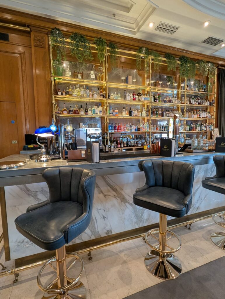 London Marriott Hotel County Gillrays Gin Bar