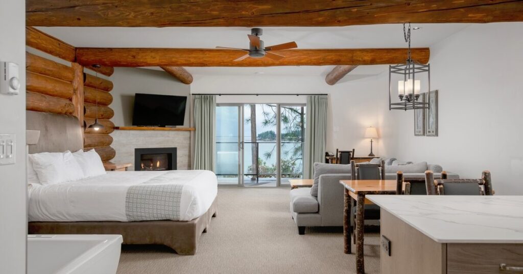 Tigh Na Mara on Vancouver Island Suite